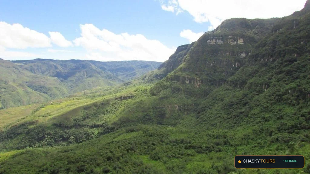 Mirador Turístico Natural de Cuispes