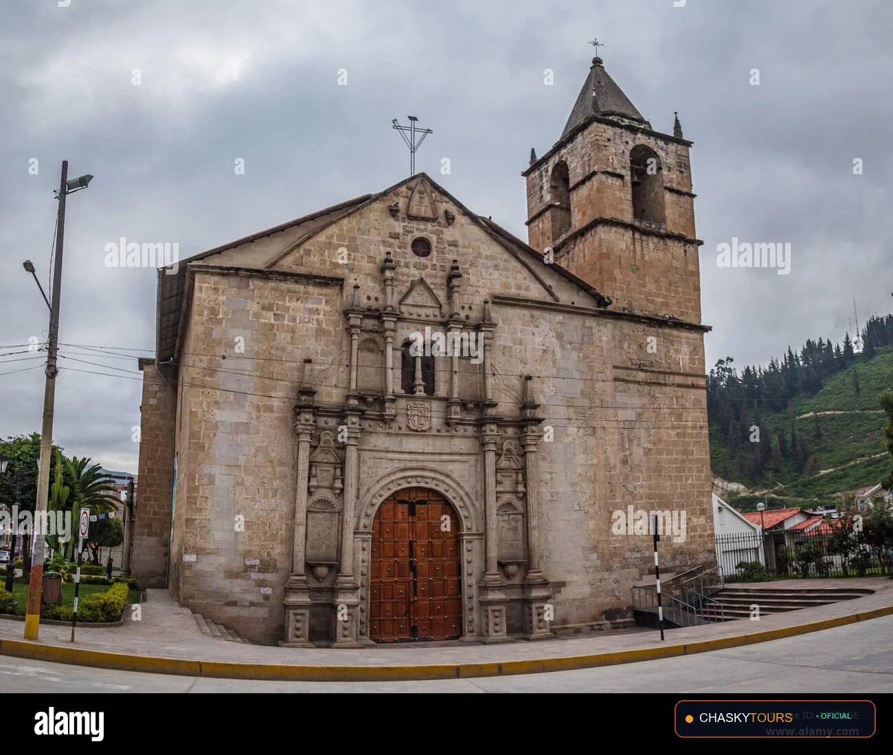 Plaza Mayor y Templo Matriz de Andahuaylas foto 1