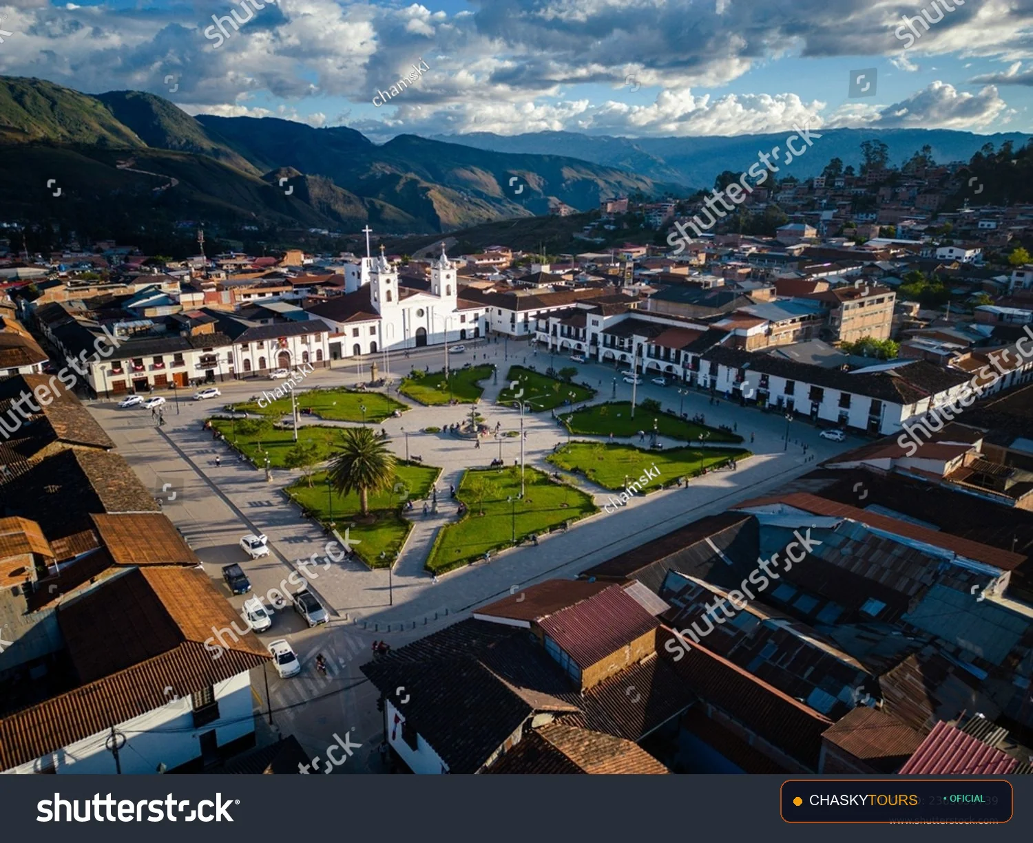 Plaza Mayor y Templo Matriz de Granada