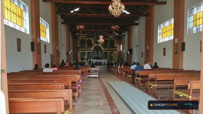 Plaza Mayor y Templo Matriz de Huambo foto 1